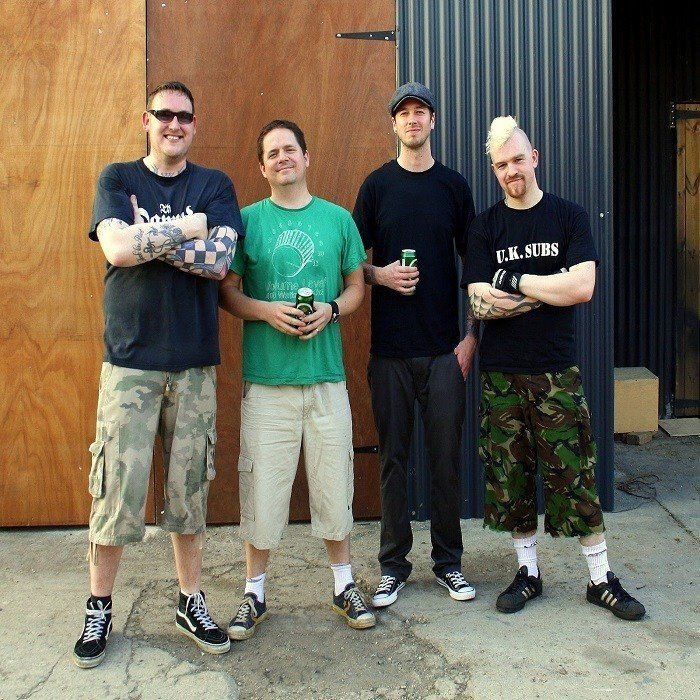 4ft Fingers - Punk Rock artist