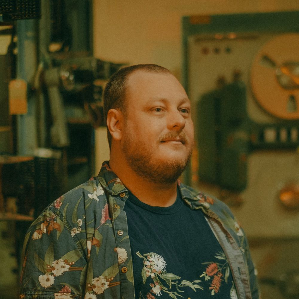 Andrew Tuttle - Experimental Folk artist