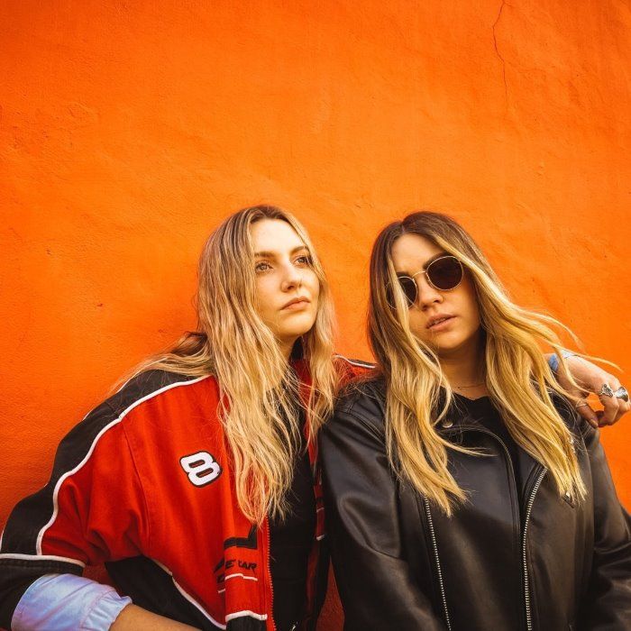 Dirty Blonde - Rock artist