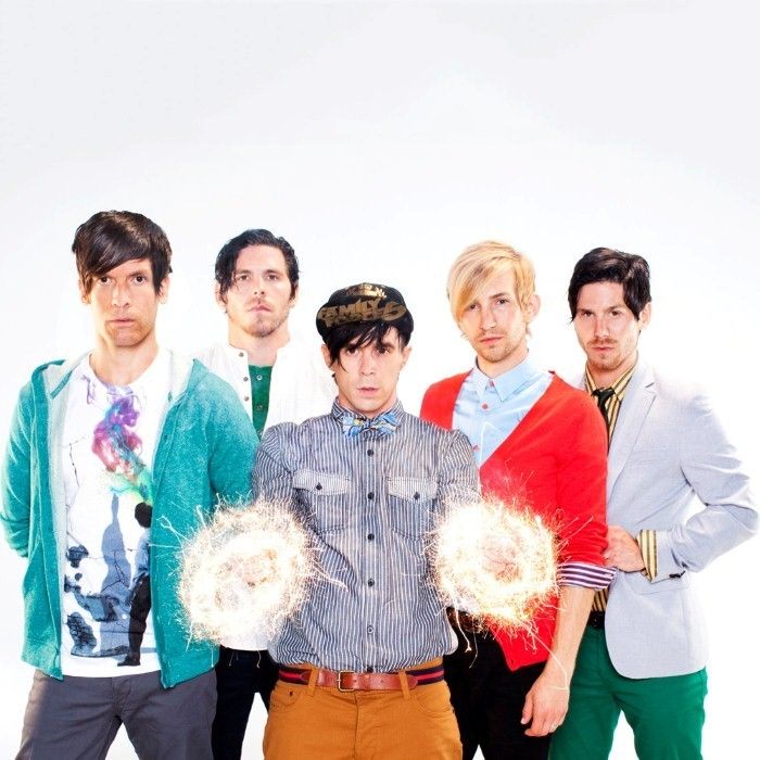 FAMILY FORCE 5