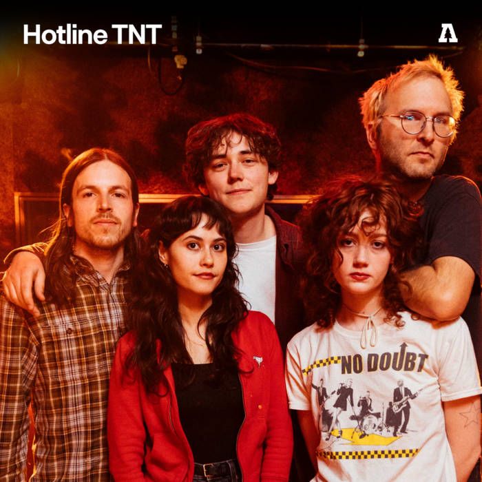 Hotline TNT - noise pop artist