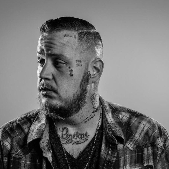 Jelly Roll - Country artist