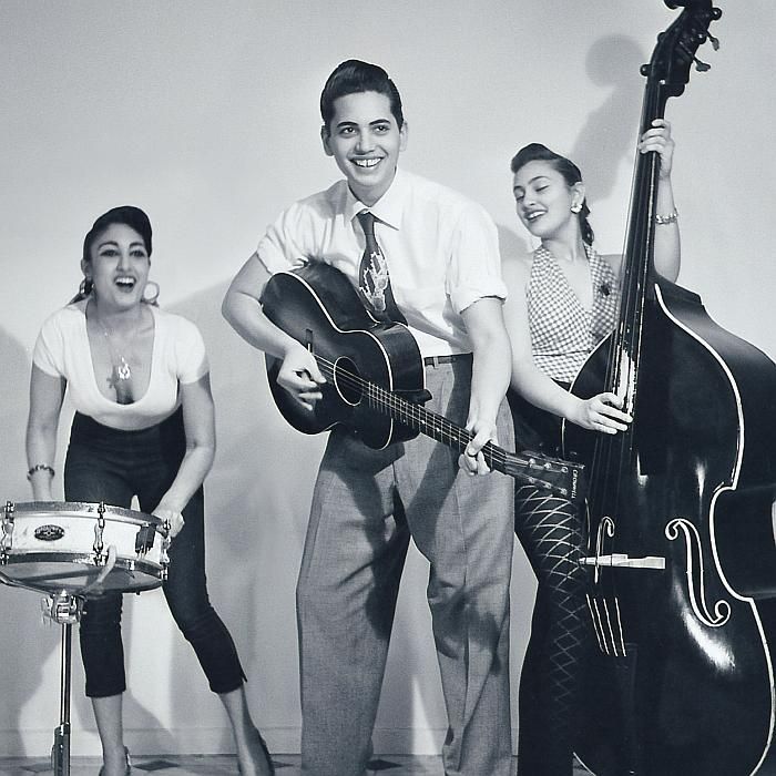 Kitty, Daisy & Lewis