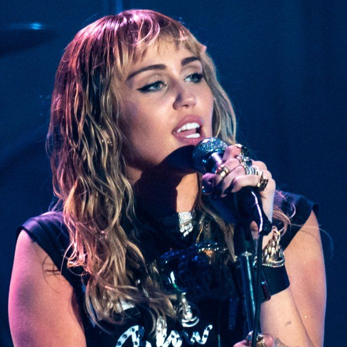 Miley Cyrus - Pop artist