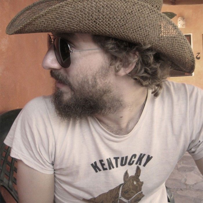 Phosphorescent - Alt-Country artist