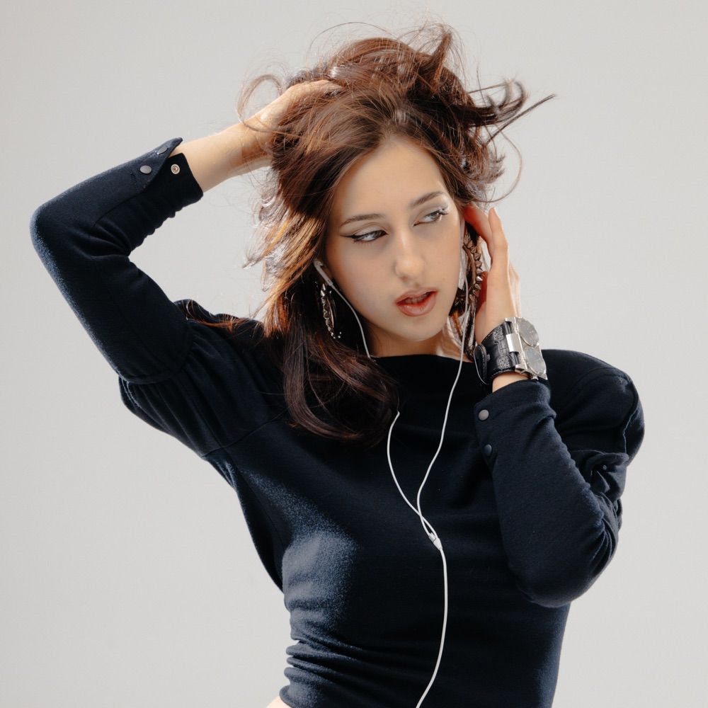 Sahati - Alternative artist