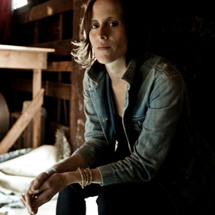 Sera Cahoone