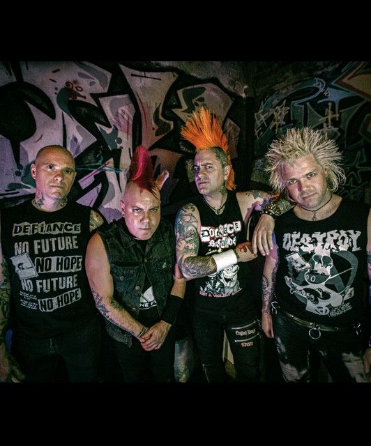 THE CASUALTIES