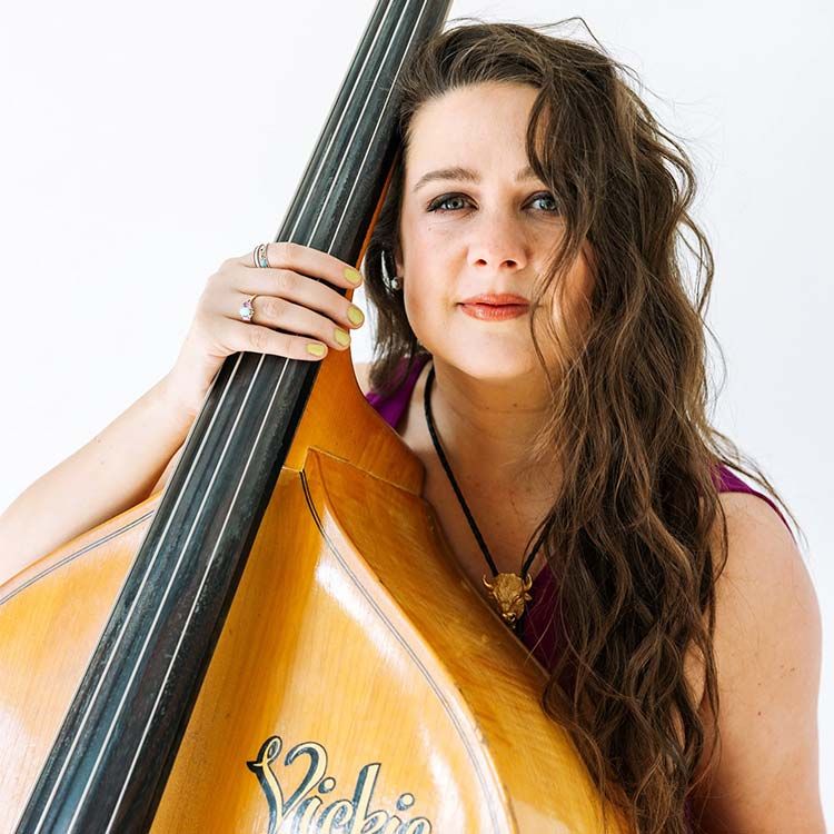 Vickie Vaughn Band - Country artist