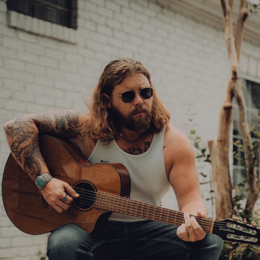 Travis Bolt