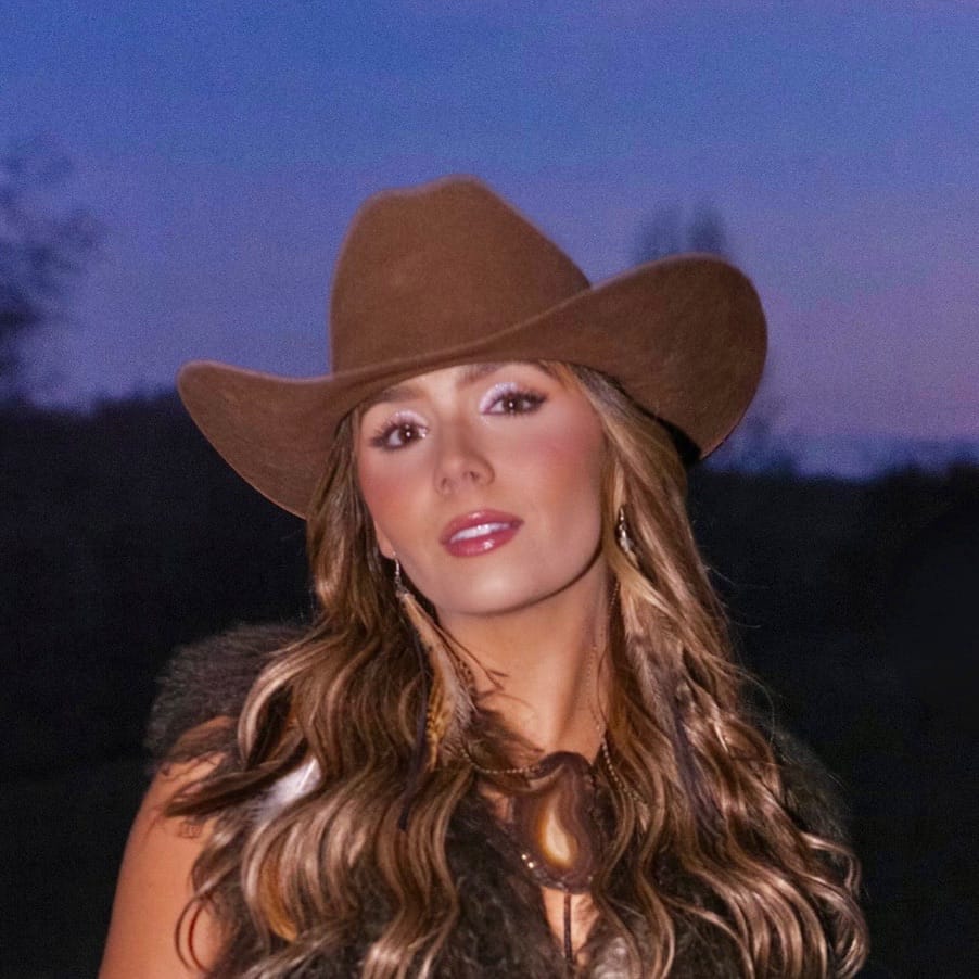 Alyssa Flaherty - Country artist