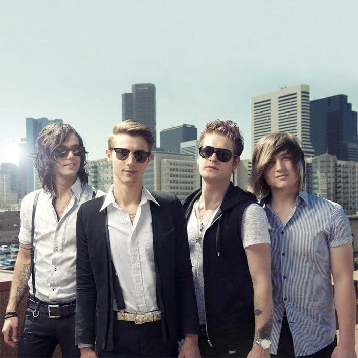 HOT CHELLE RAE