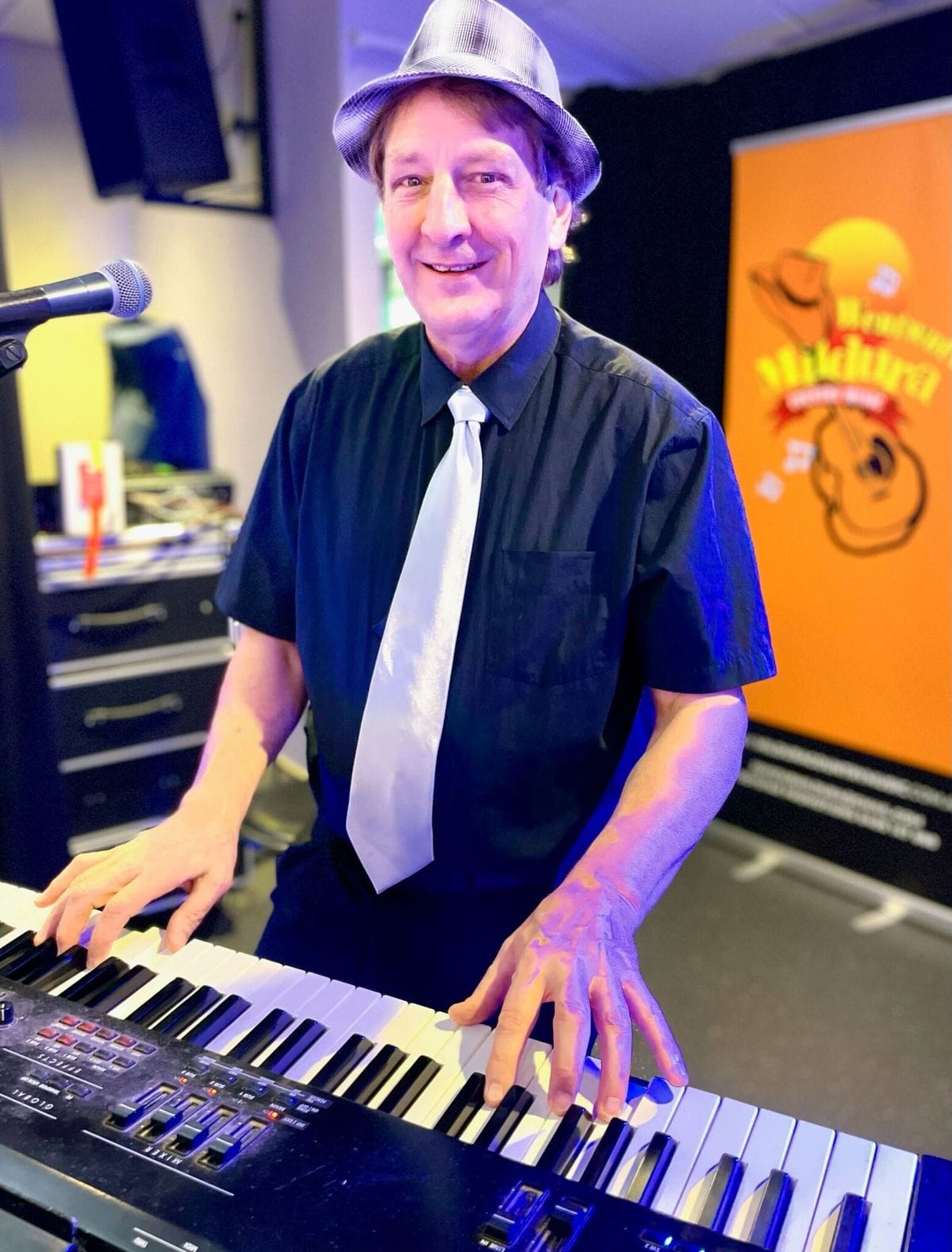 Alistair Mclean