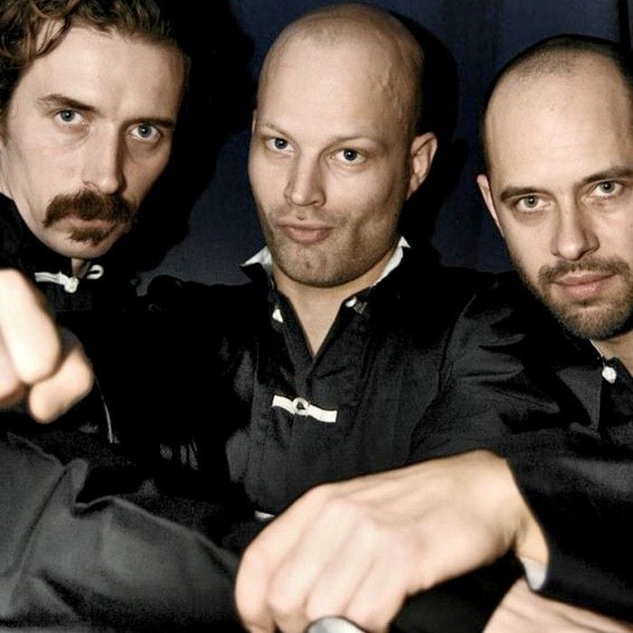 WhoMadeWho