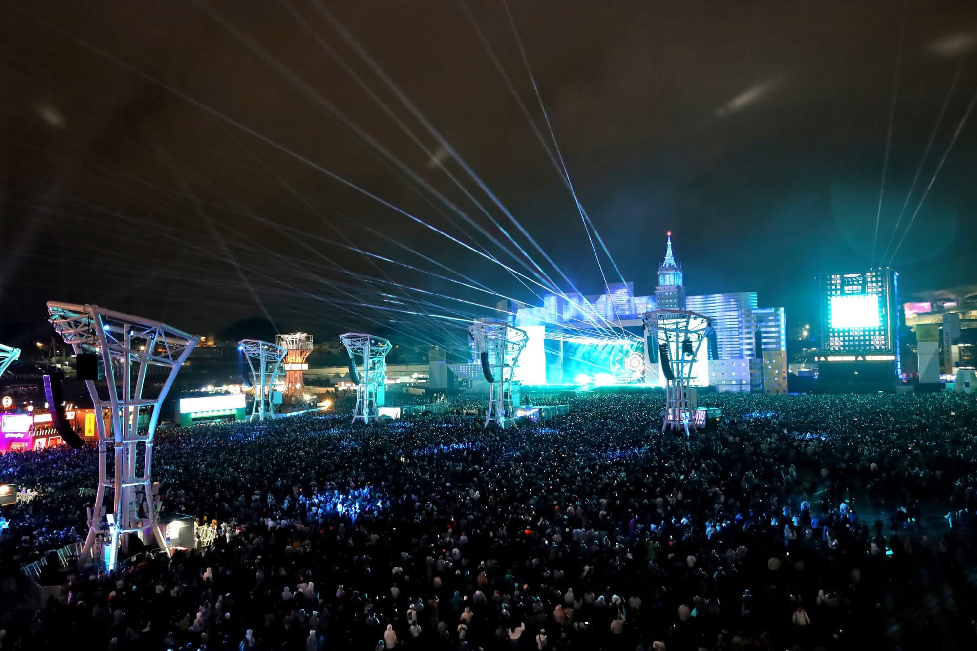 The Town Electronic festival in Brazil