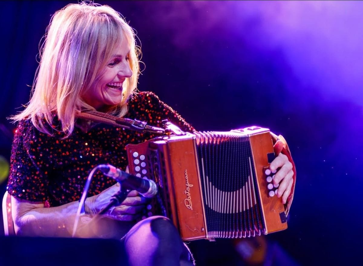 SHARON SHANNON
