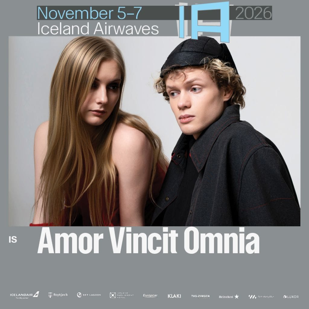 Amor Vincit Omnia