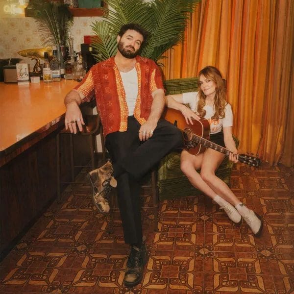 ANGUS & JULIA STONE