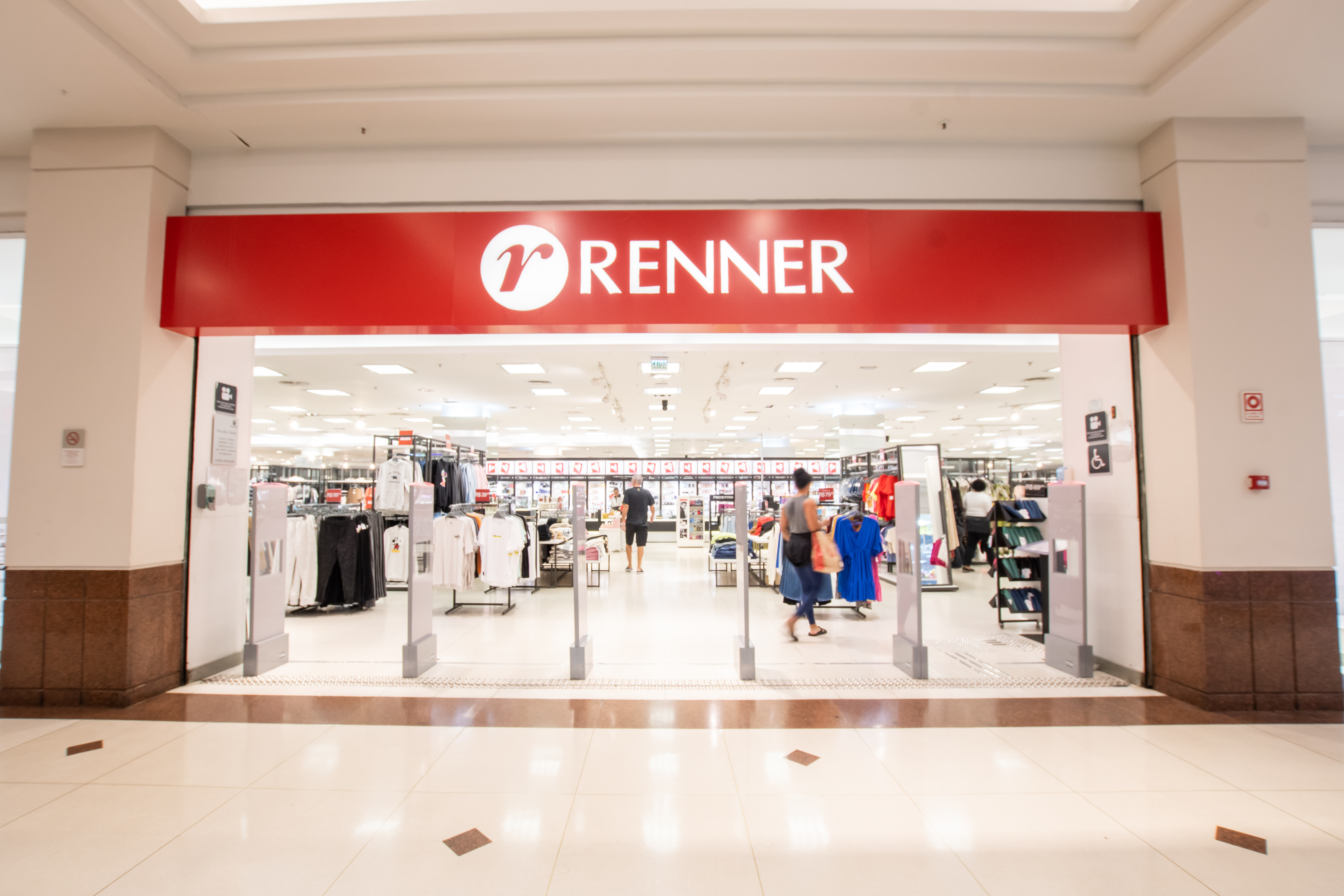 LOJAS RENNER | Shopping Boulevard