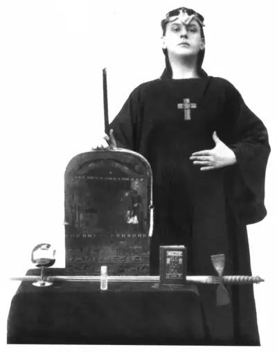 Aleisteris Crowley, magas