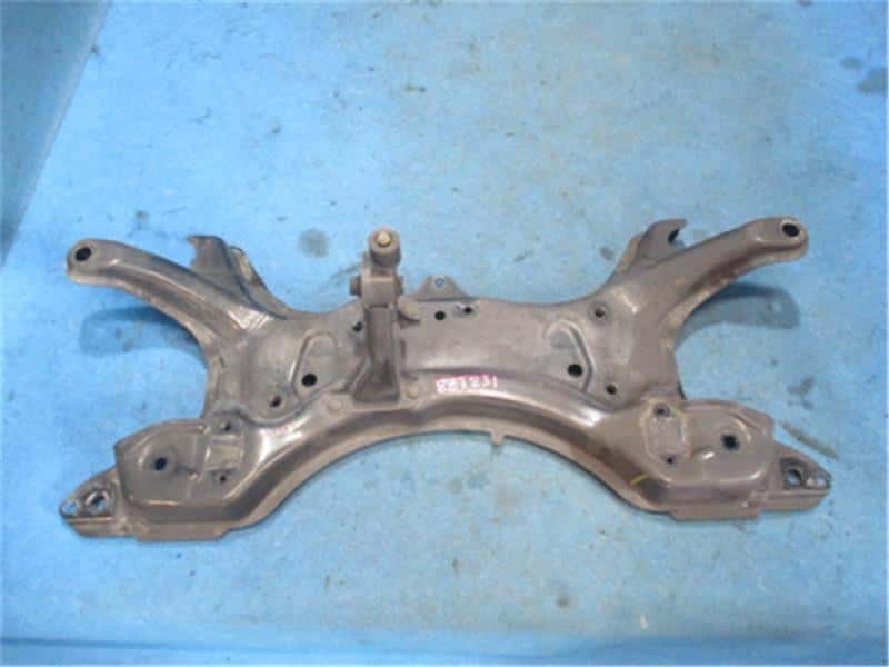Rear Member Assembly TOYOTA Celica 2003 TA-ZZT231 — photo 1