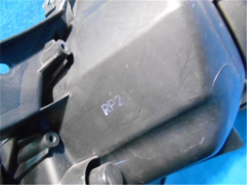 Right Headlight TOYOTA Wish 2004 CBA-ZNE14 — photo 3