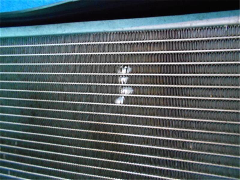 Radiator TOYOTA Wish 2004 CBA-ZNE14 — photo 6