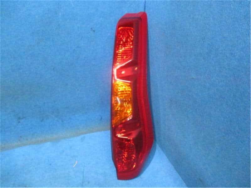 Right Tail Light NISSAN X-Trail 2009 DBA-NT31 — photo 1