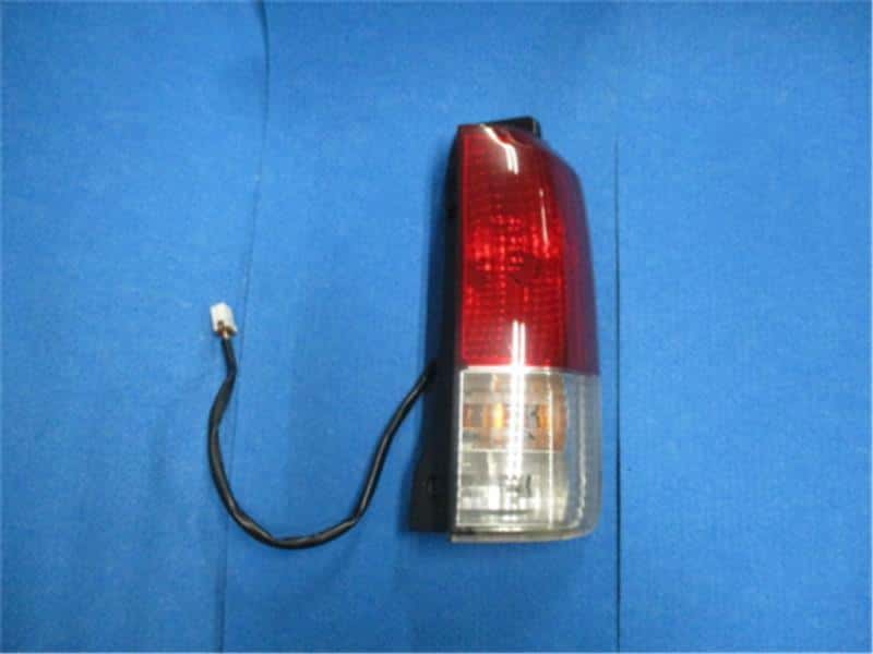 Right Tail Light MITSUBISHI eK Wagon 2001 LA-H81W — photo 1