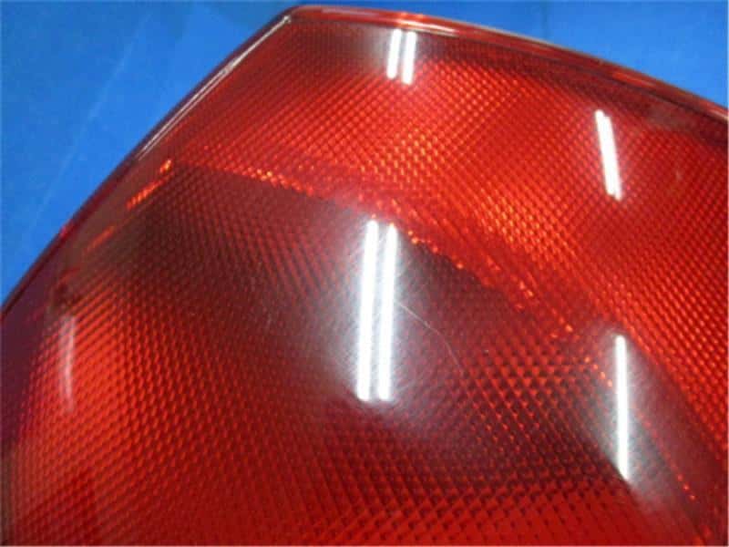 Right Tail Light NISSAN Wingroad 2002 UA-WHNY11 26550WE025 — photo 3