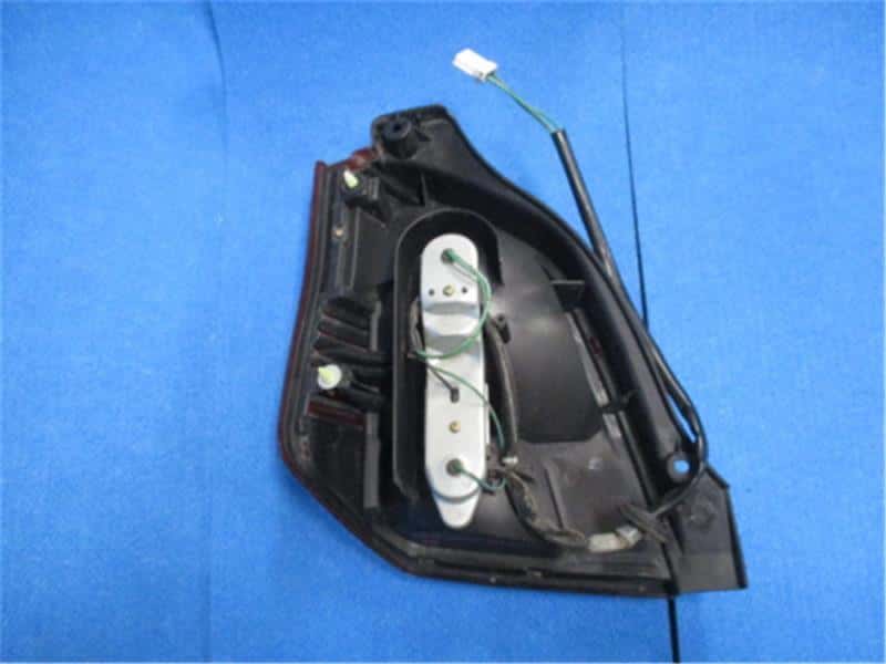 Right Tail Light MITSUBISHI Minica 2004 CBA-H47A — photo 2