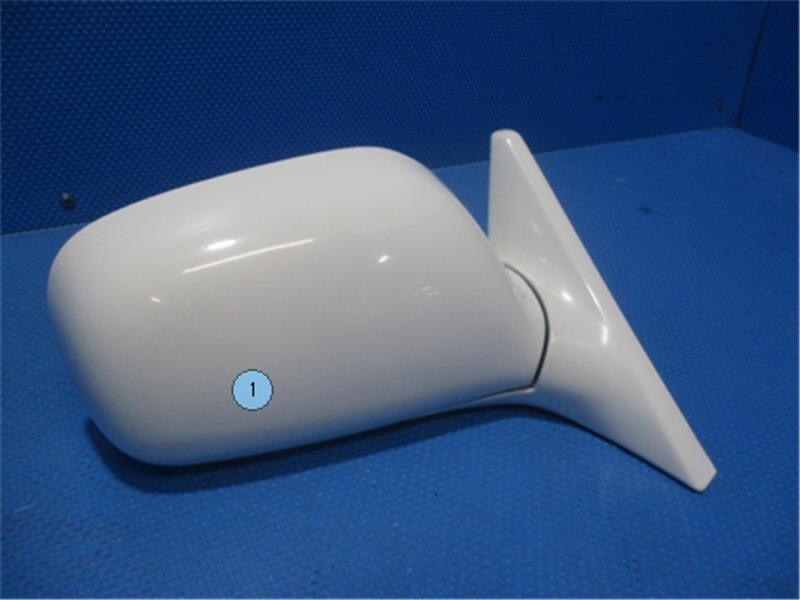 Right Side Door Mirror TOYOTA Mark II 1999 GF-GX105 — photo 1