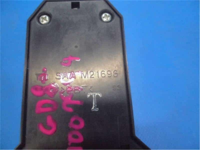 Power Window Switch HONDA Fit Aria 2003 LA-GD8 — photo 3