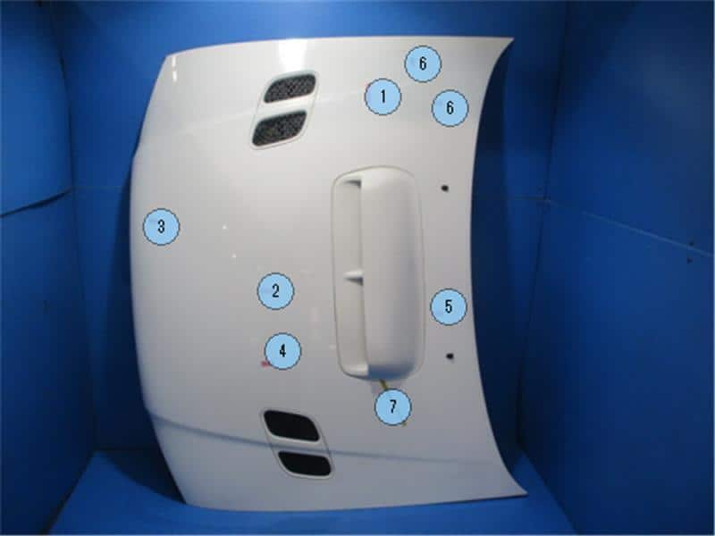 Bonnet Hood SUBARU Impreza 2000 GF-GF8 57220FA130 — photo 1