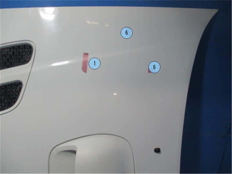 Bonnet Hood SUBARU Impreza 2000 GF-GF8 57220FA130 — photo 2