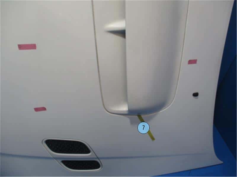 Bonnet Hood SUBARU Impreza 2000 GF-GF8 57220FA130 — photo 3