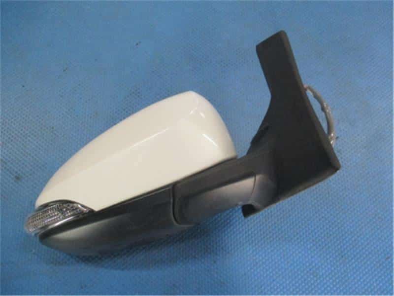 Right Side Door Mirror TOYOTA Aqua 2012 DAA-NHP10 — photo 1