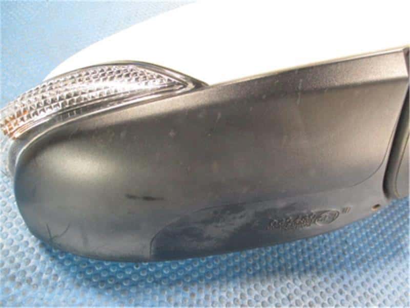 Right Side Door Mirror TOYOTA Aqua 2012 DAA-NHP10 — photo 2
