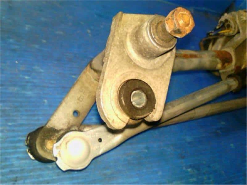 Front Wiper Motor NISSAN Moco 2003 UA-MG21 — photo 3