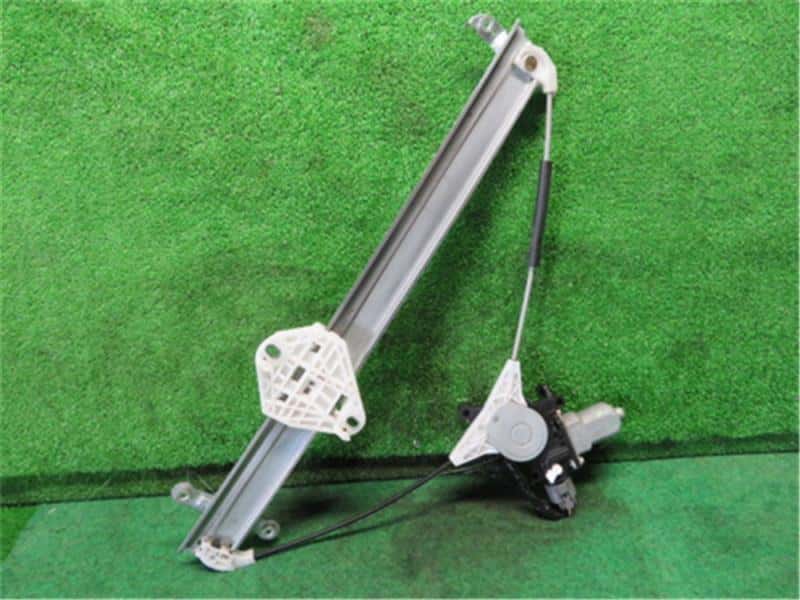 Front Right Door Window Regulator HONDA Life 2007 CBA-JB6 — photo 1