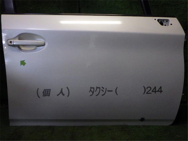 Front Right Door Assembly TOYOTA Prius 2013 DAA-ZVW30 — photo 2
