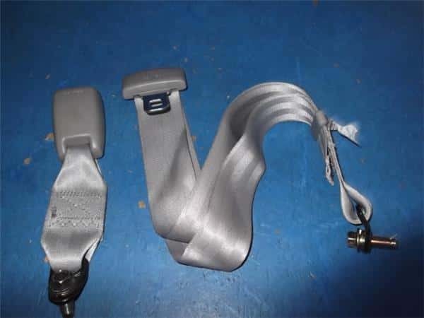 Rear Seat Seat Belt HONDA CR-V 1999 GF-RD1 — photo 1