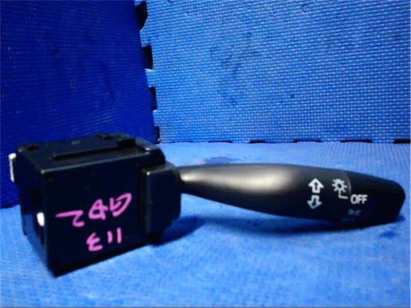Switch HONDA Fit 2007 DBA-GD2 — photo 1