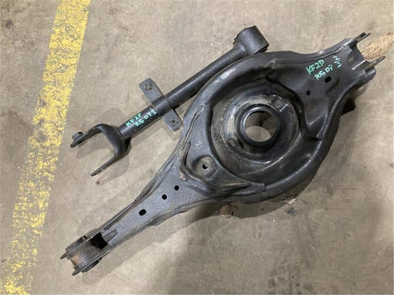 Rear Right Lower Control Arm MAZDA CX-5 2021 3DA-KF2P — photo 1