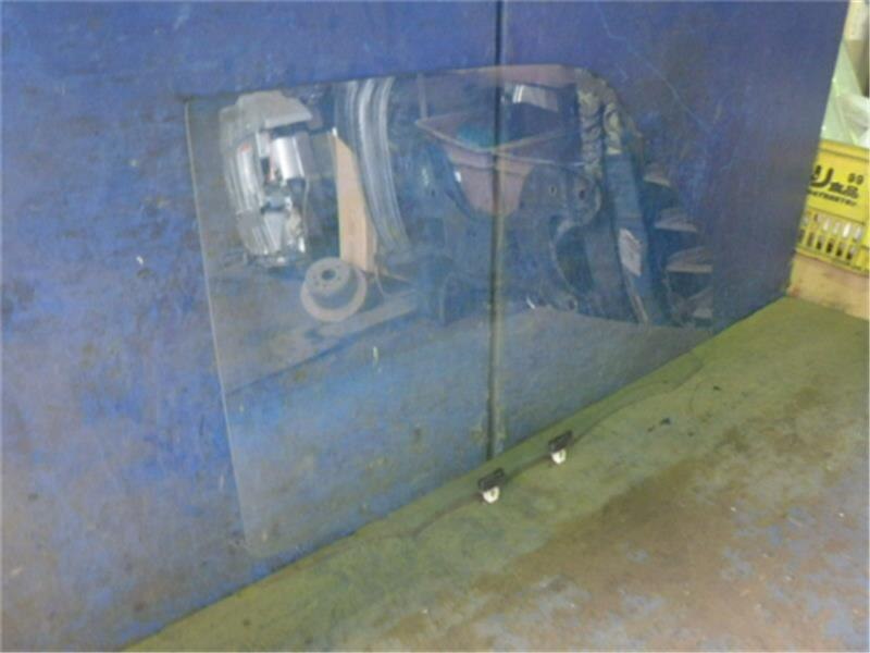 Front Left Door Auto Glass TOYOTA RAV4 1997 E-SXA10 — photo 2
