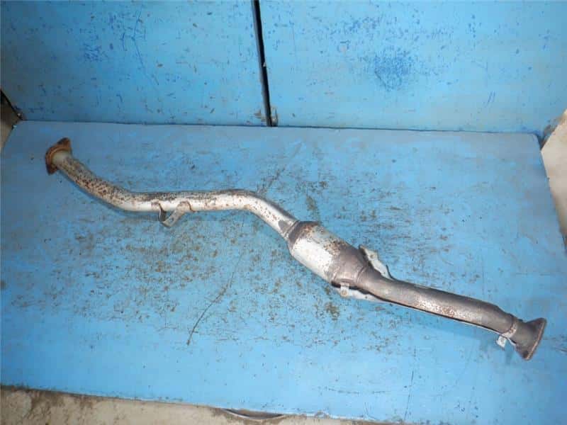 Exhaust Center Muffler SUBARU Forester 2016 DBA-SJ5 — photo 4