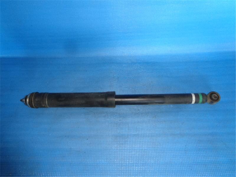 Rear Left Shock Absorber TOYOTA Vitz 2016 DBA-NSP135 — photo 1
