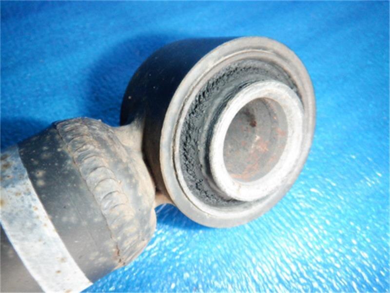 Rear Left Shock Absorber TOYOTA Estima 2000 GH-MCR40 — photo 2