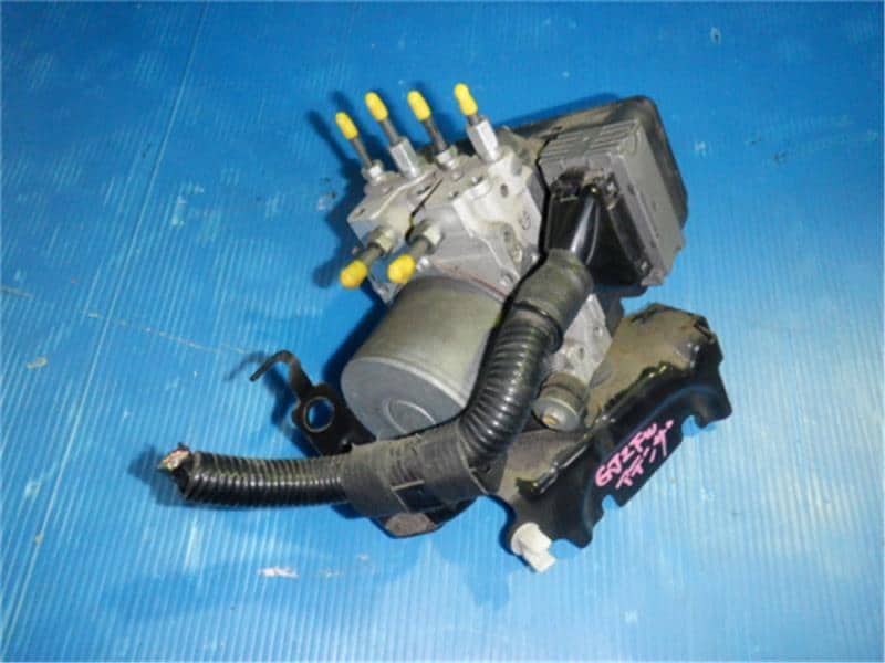 ABS Control Module MAZDA Atenza 2014 LDA-GJ2FW G4YA437A0B — photo 1