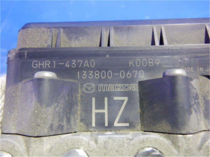 ABS Control Module MAZDA Atenza 2014 LDA-GJ2FW G4YA437A0B — photo 2